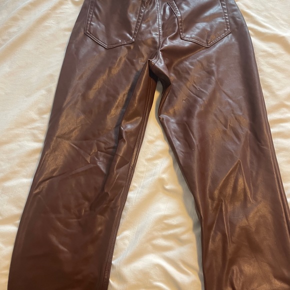 Abercrombie and fitch 90s vegan leather brown pants - Picture 3 of 5